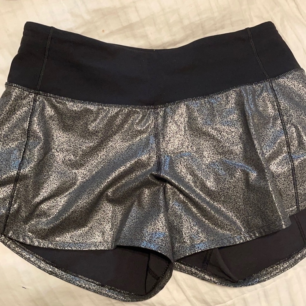 Lululemon Speed Up shorts